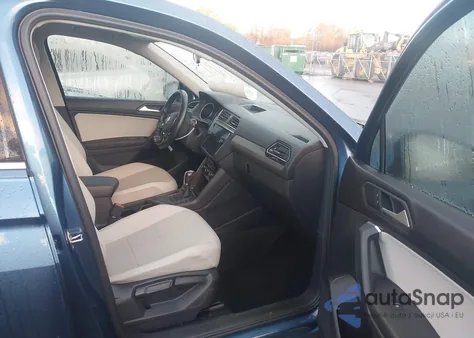 2019 Volkswagen Tiguan 2.0T Se/2.0T Sel/2.0T Sel R-Line/2.0T Sel R-Line Black из США, поврежденный, VIN 3VV3B7AX5KM069408